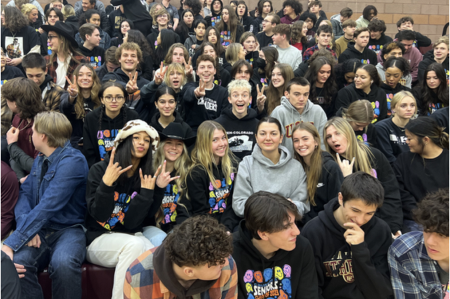 Seniors together for Lutheran Schools week. 