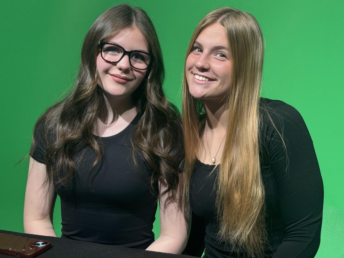 Lauren Lawless and Keegan Besser deliver this weeks news. 